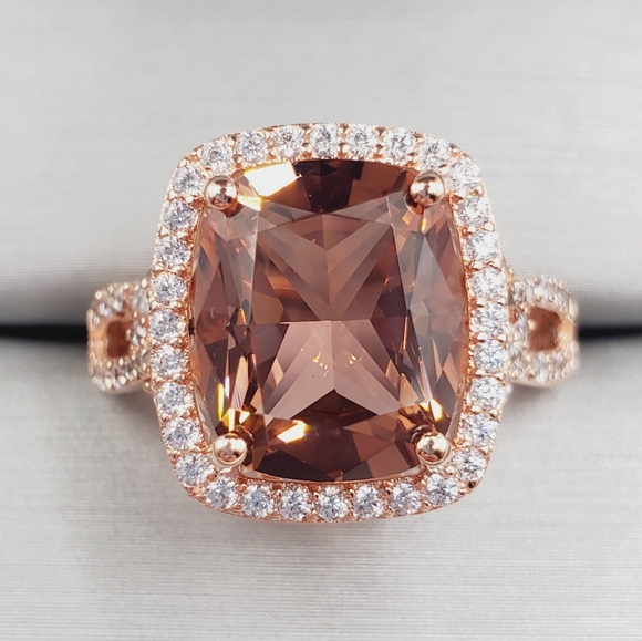 18k Rose Gold - 925 Brown Morganite Halo Ring